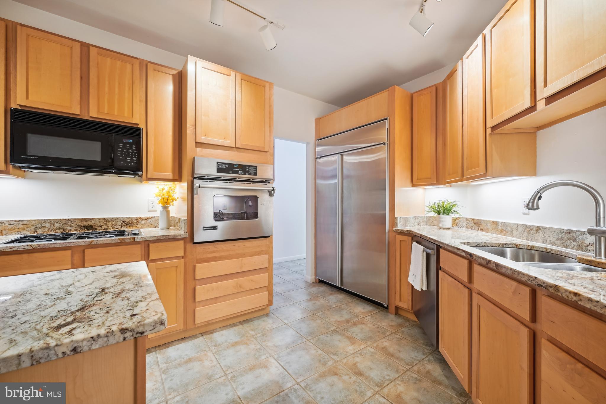 5941 Cherry Hill Road Huntingtown, MD 20639 - Photo 7 of 42 Oversized Refrigerator