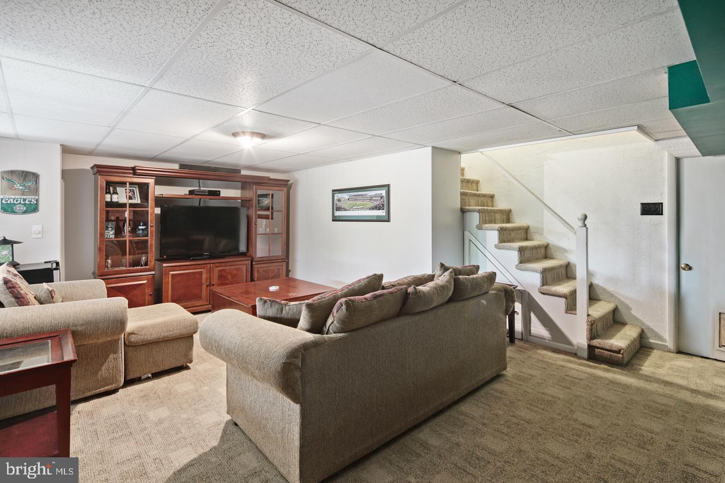 11884 Basile Road Philadelphia, PA 19154 - Photo 19 of 26 Cozy Finished Basement