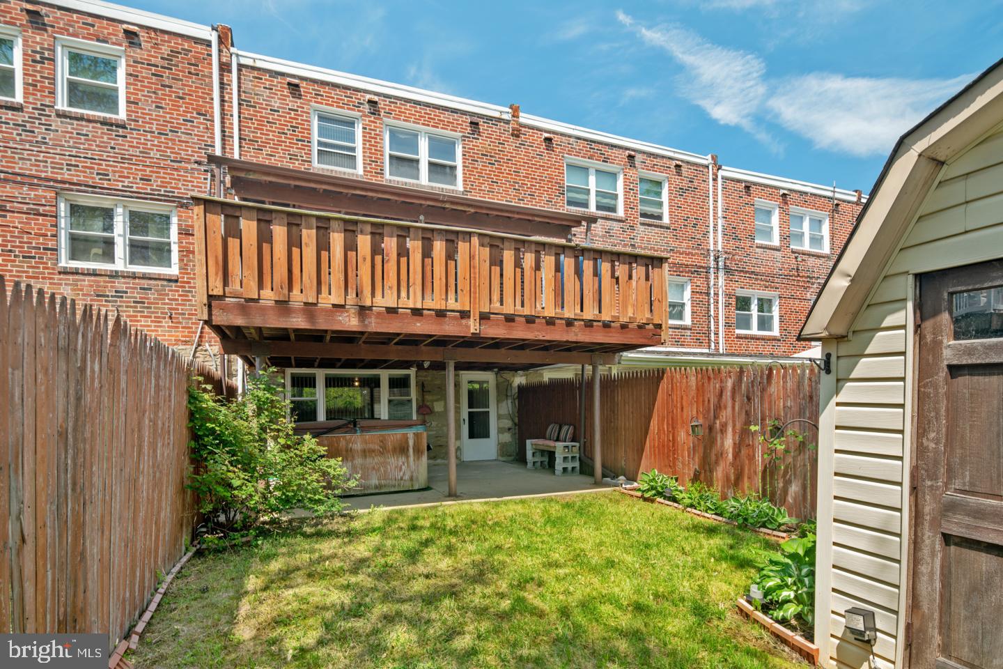 11884 Basile Road Philadelphia, PA 19154 - Photo 3 of 26 Gallery Image 3