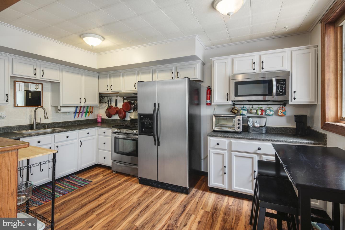 11884 Basile Road Philadelphia, PA 19154 - Photo 10 of 26 Gallery Image 10