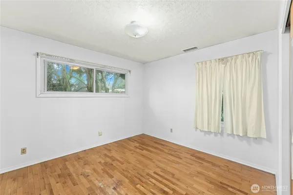 $350,000 | 429 Harvard Avenue, Fircrest, WA 98466