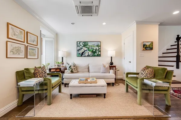 $5,200 | 75 Montgomery Street, Unit 4, Boston, MA 02116