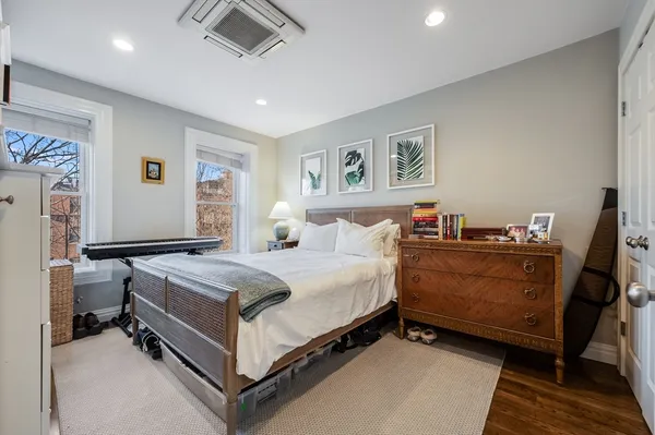 $5,200 | 75 Montgomery Street, Unit 4, Boston, MA 02116