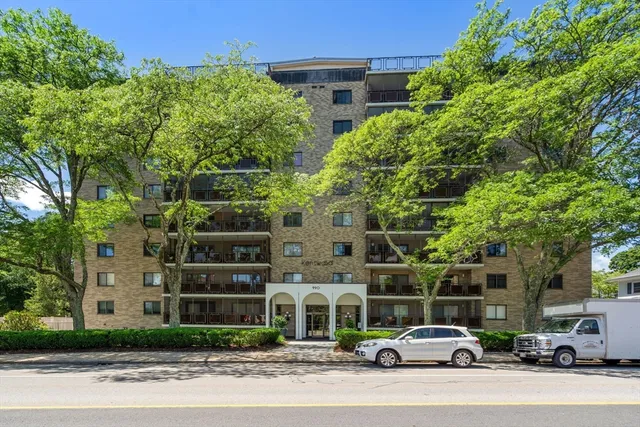 $600,000 | 990 Massachusetts Avenue, Unit A37, Arlington, MA 02476