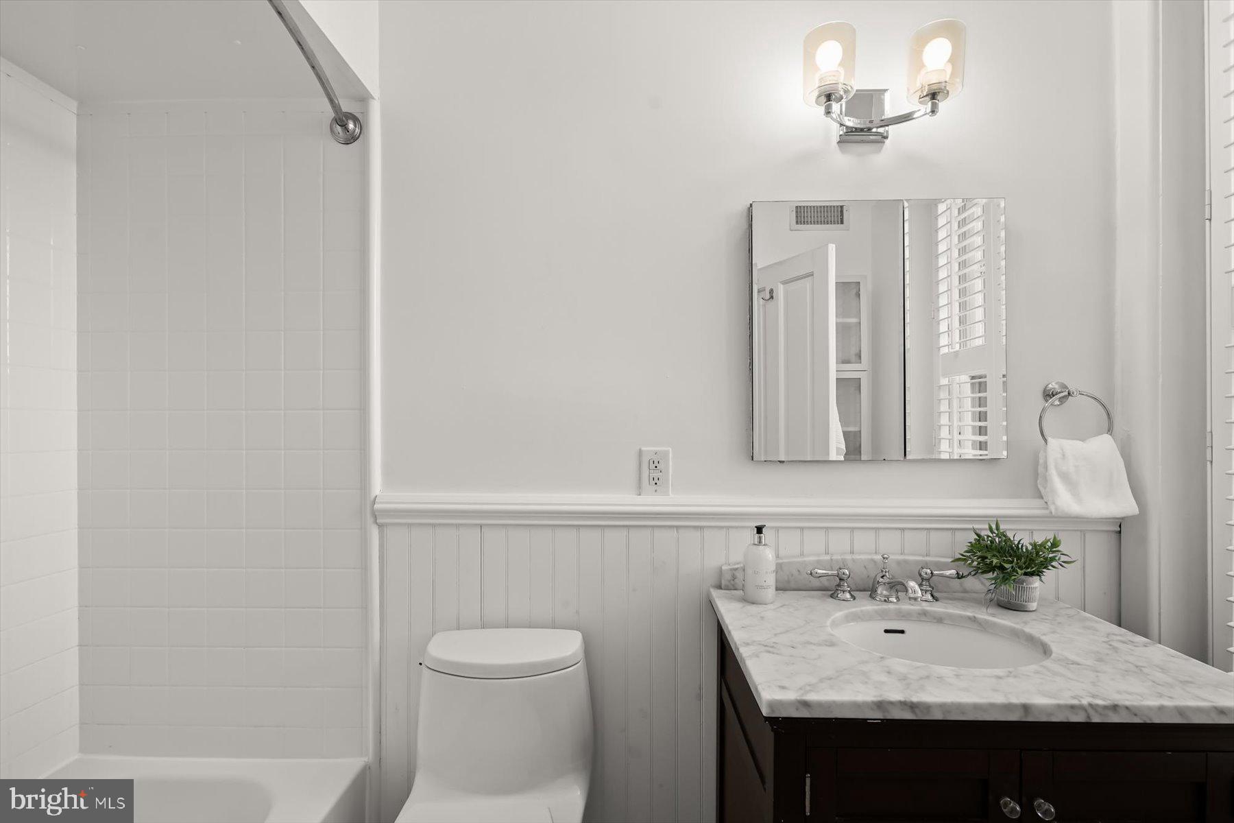 433 10th Street Northeast Washington, DC 20002 - Photo 18 of 33