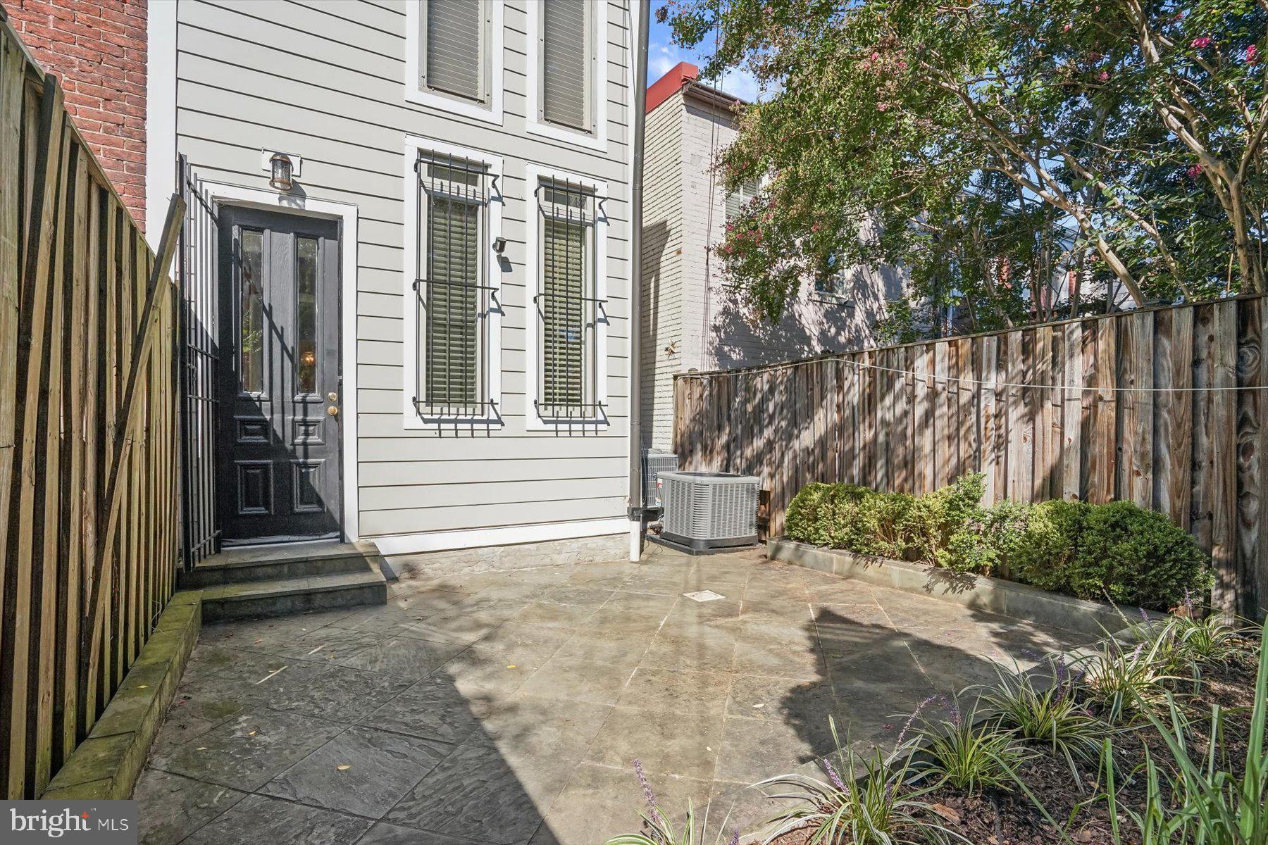 433 10th Street Northeast Washington, DC 20002 - Photo 31 of 33