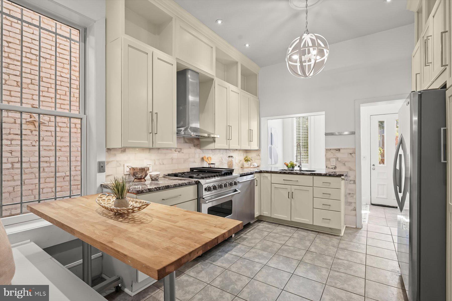 433 10th Street Northeast Washington, DC 20002 - Photo 9 of 33