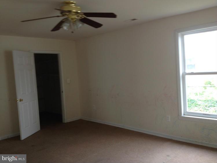 5228 Forman Court Springfield, VA 22151 - Photo 22 of 30 Bedroom