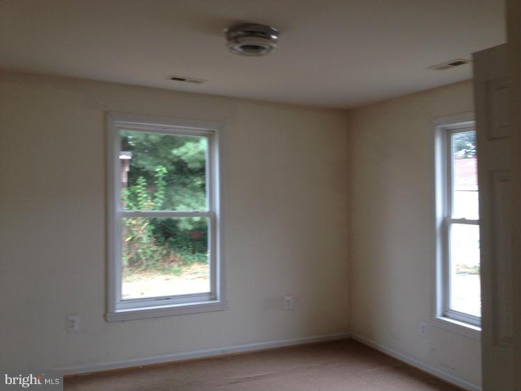 5228 Forman Court Springfield, VA 22151 - Photo 5 of 30 Bedroom