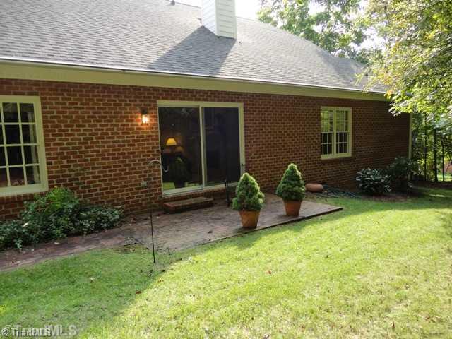 1005 Nuthatch Court High Point, NC 27262 - Photo 15 of 16 Exterior Back. Peaceful private patio