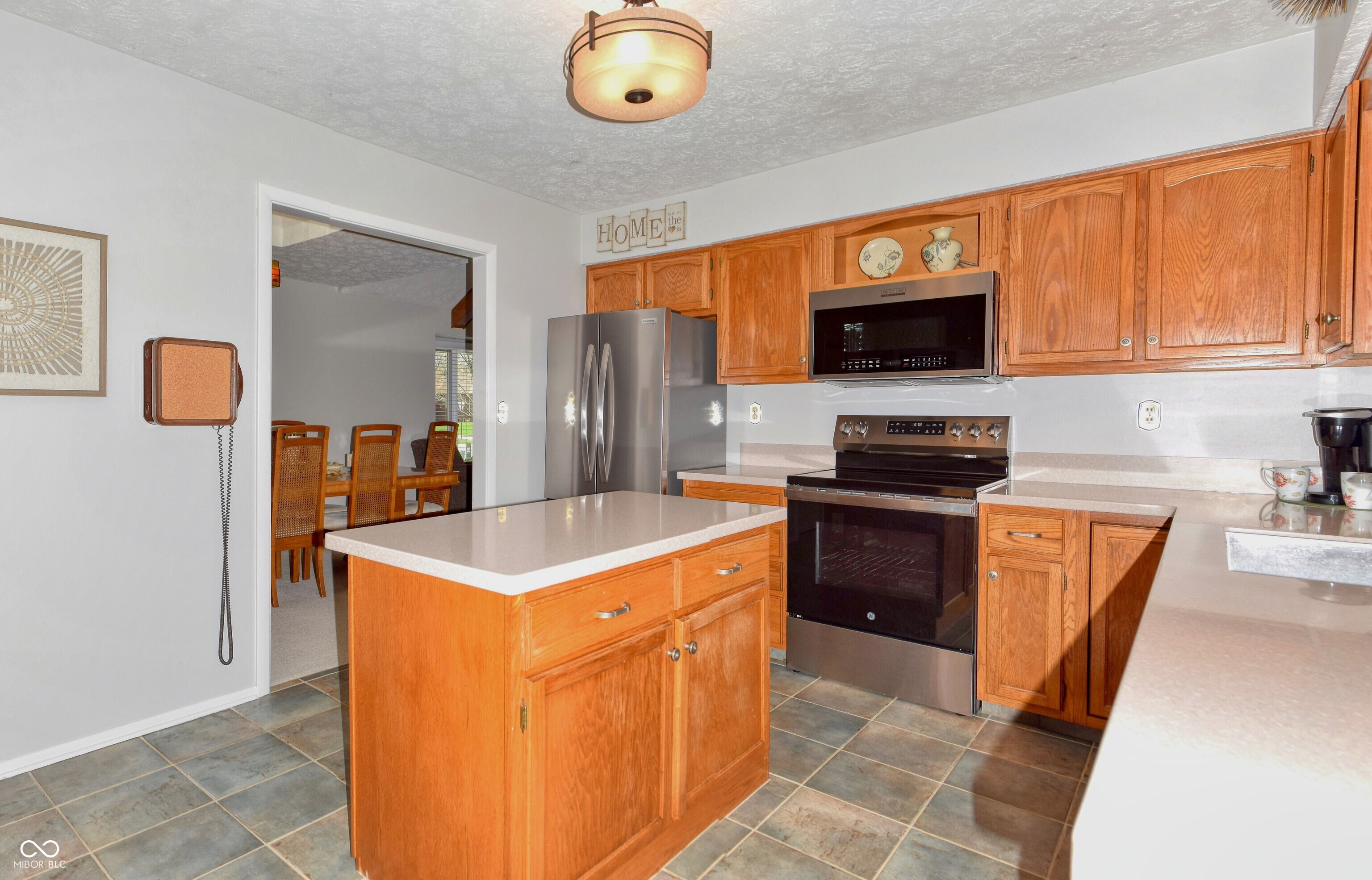 8014 Bayview Point Indianapolis, IN 46256 - Photo 13 of 32