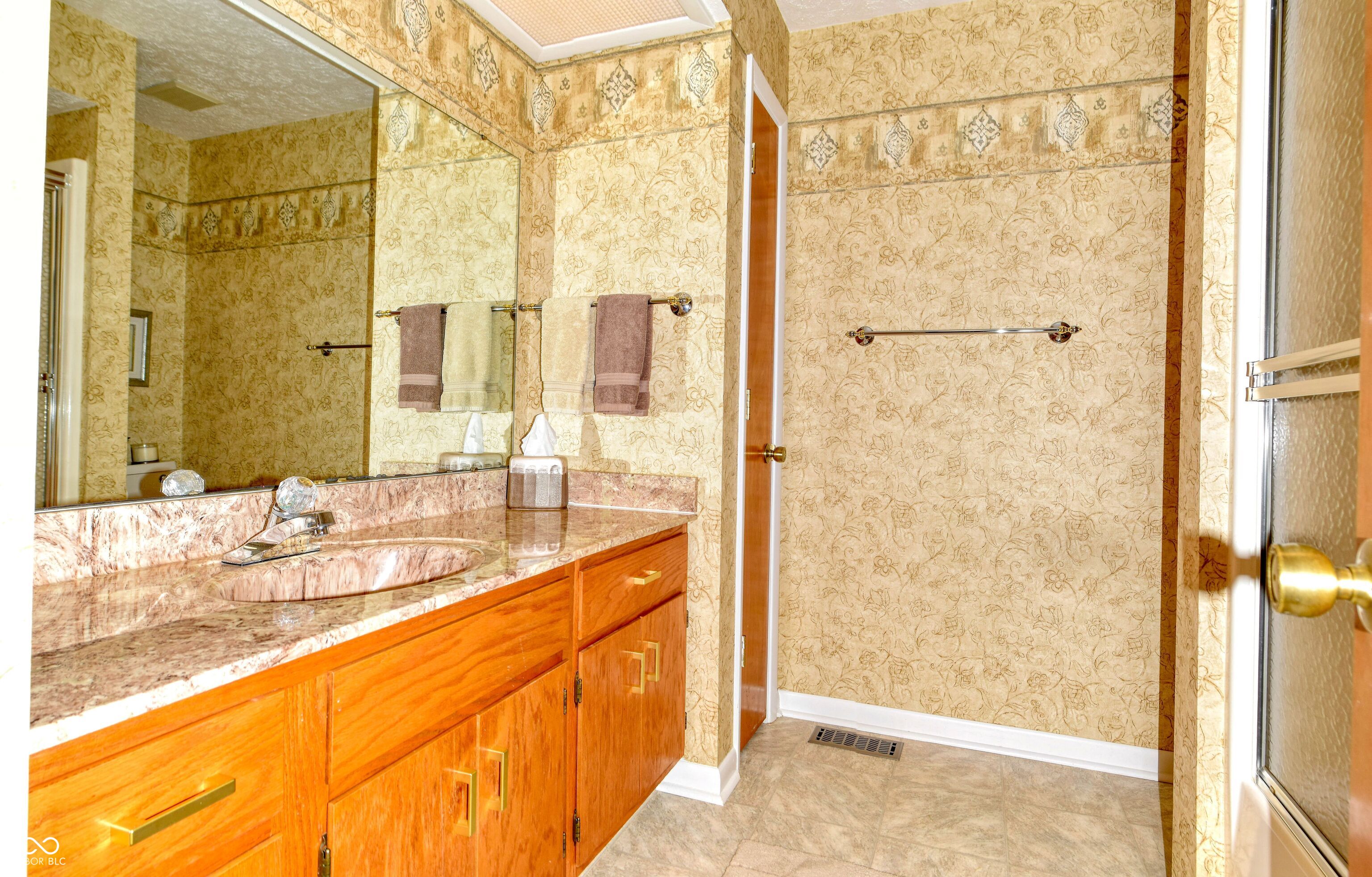 8014 Bayview Point Indianapolis, IN 46256 - Photo 23 of 32