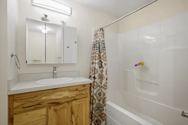 $524,900 | 2230 Amanisoti Drive, Carlton, MN 55718