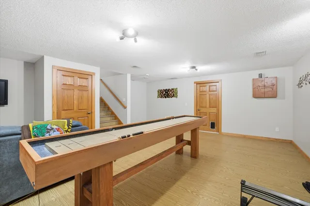 $524,900 | 2230 Amanisoti Drive, Carlton, MN 55718