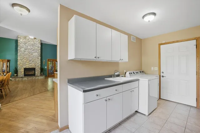 $524,900 | 2230 Amanisoti Drive, Carlton, MN 55718