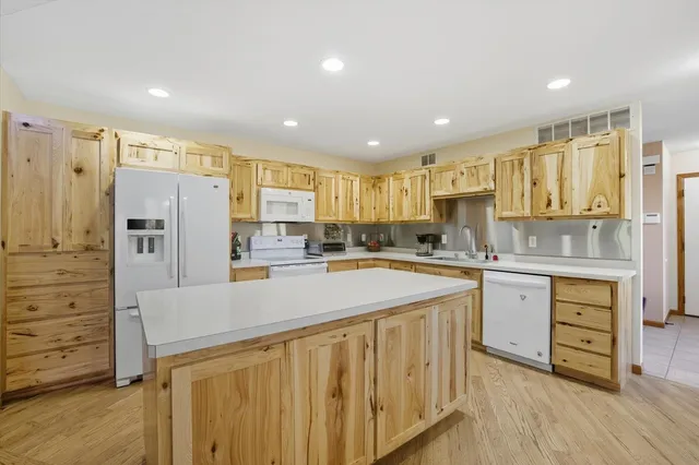 $524,900 | 2230 Amanisoti Drive, Carlton, MN 55718