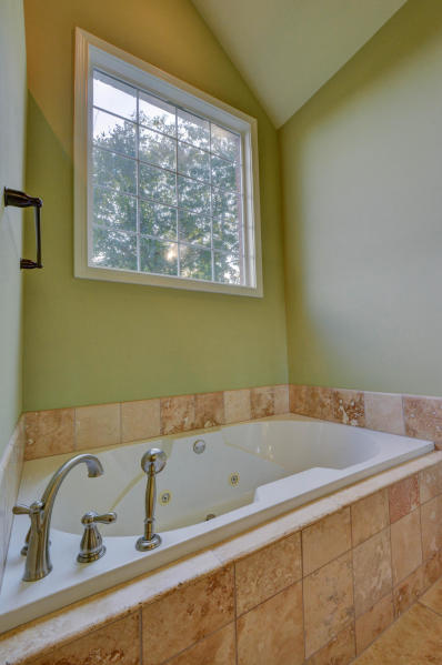 139 Crossroads Boulevard Oak Ridge, TN 37830 - Photo 17 of 29 20180222033915602682000000-o