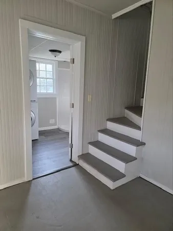 $220,000 | 219 Grove Avenue Southeast, Lindale, GA 30147