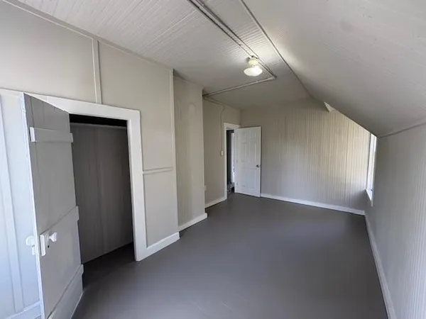 $220,000 | 219 Grove Avenue Southeast, Lindale, GA 30147