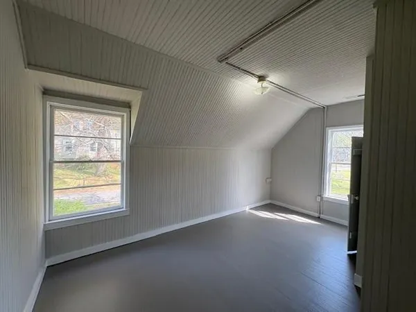 $220,000 | 219 Grove Avenue Southeast, Lindale, GA 30147