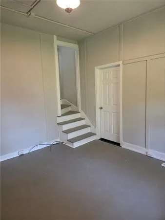 $220,000 | 219 Grove Avenue Southeast, Lindale, GA 30147