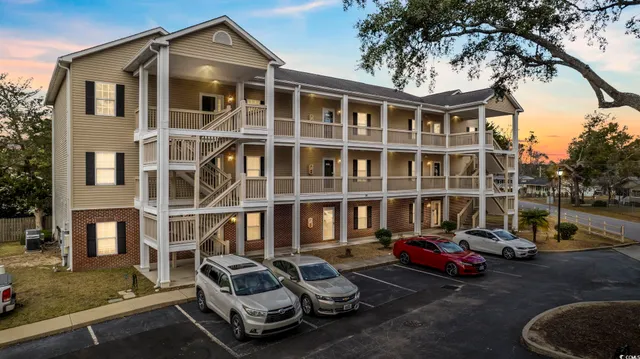 $225,000 | 1058 Sea Mountain Highway, Unit 14302, North Myrtle Beach, SC 29582