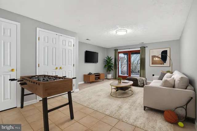 $2,700 | 12859 Mill House Court, Woodbridge, VA 22192