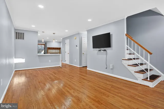 $2,700 | 12859 Mill House Court, Woodbridge, VA 22192