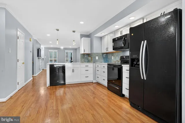 $2,700 | 12859 Mill House Court, Woodbridge, VA 22192