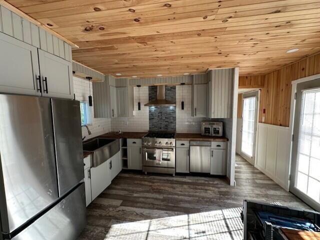11 West Bay Road Gouldsboro, ME 04669 - Photo 8 of 17 11 West Bay Pic 9