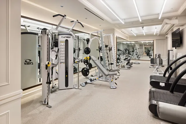 $1,850,000 | 829 Park Avenue, Unit 1C | Lenox Hill