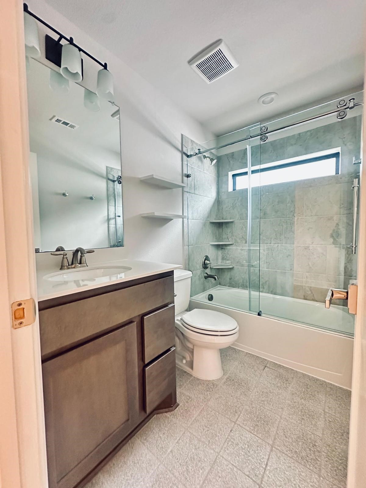 6 Gentle Branch Place Tomball, TX 77375 - Photo 9 of 46
