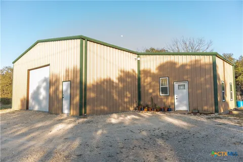 $370,000 | 104 Winding River Road, Killeen, TX 76549