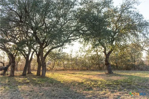 $370,000 | 104 Winding River Road, Killeen, TX 76549