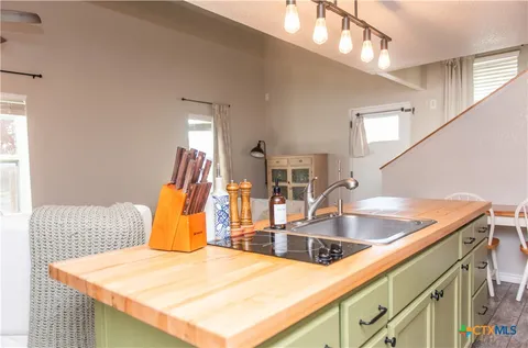 $370,000 | 104 Winding River Road, Killeen, TX 76549