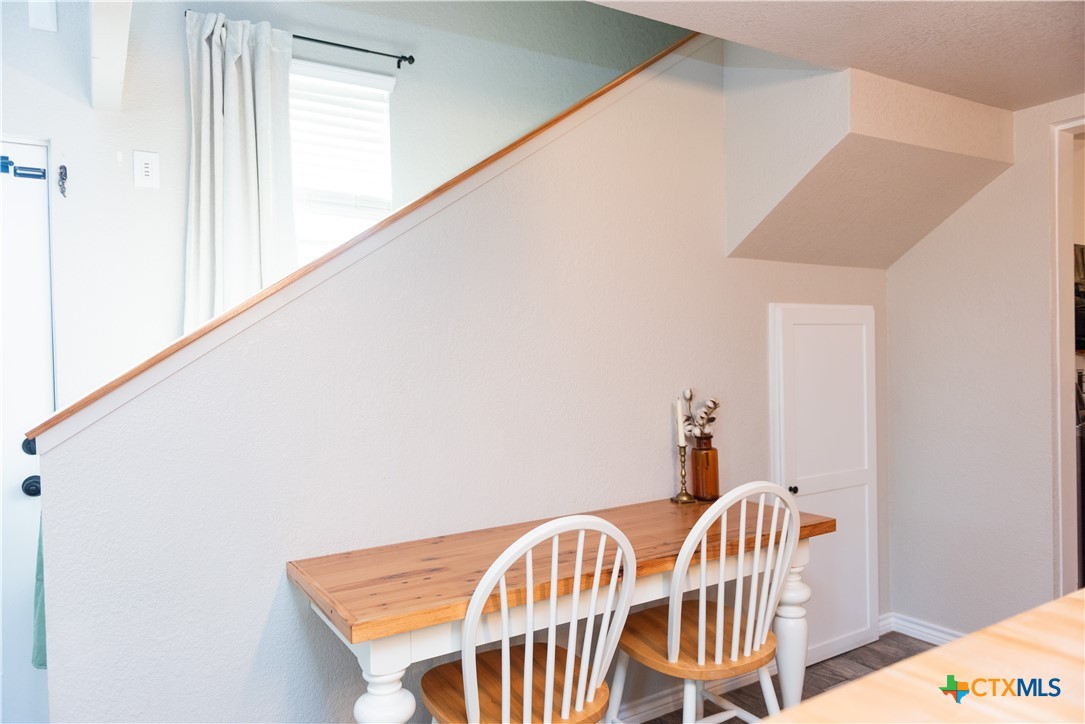 104 Winding River Road Killeen, TX 76549 - Photo 5 of 37