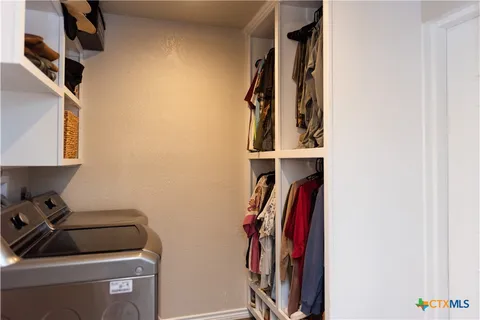 $370,000 | 104 Winding River Road, Killeen, TX 76549