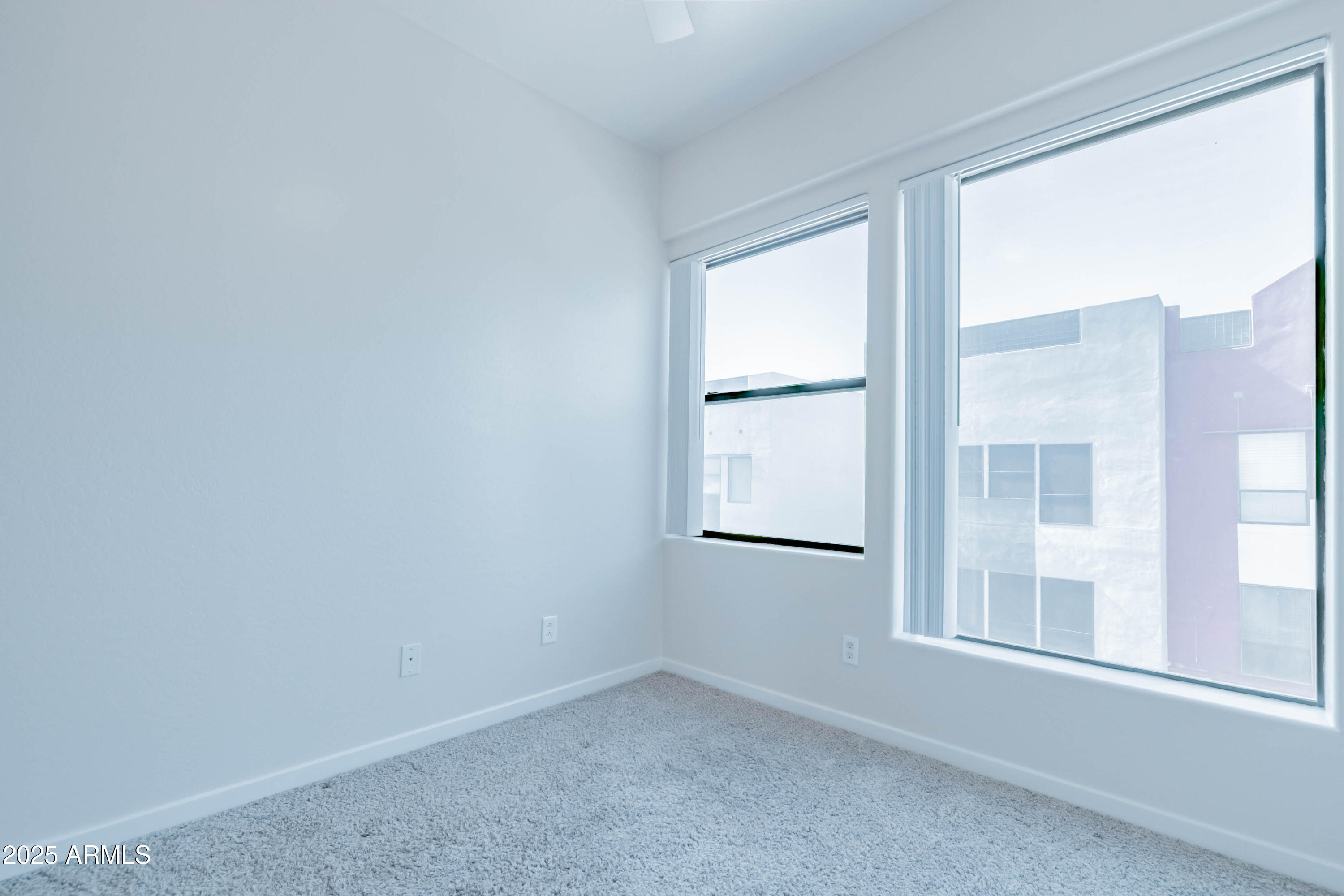 4739 East Culver Street Phoenix, AZ 85008 - Photo 30 of 55 an empty room with a window
