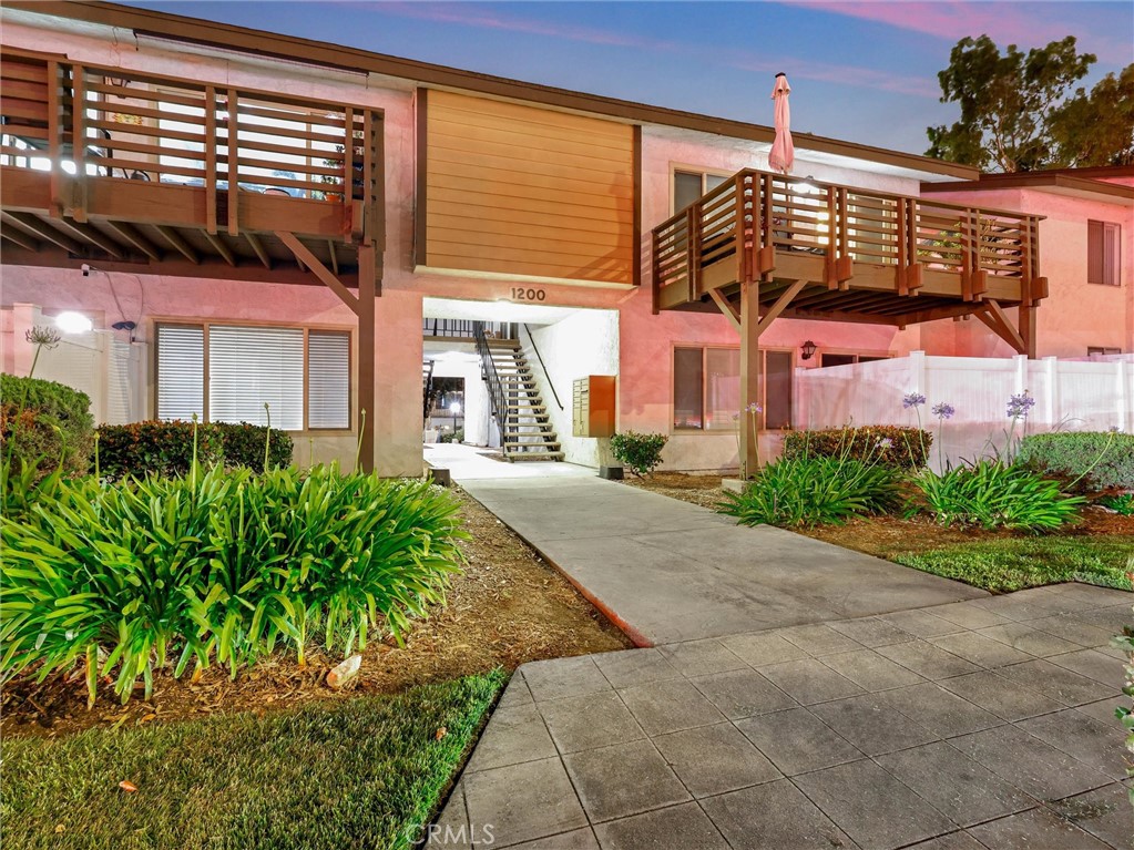 1200 West Lambert Road, Unit 44 La Habra, CA 90631 - Photo 2 of 33