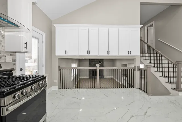 $450,000 | 5826 Kathryn Lane, Matteson, IL 60443