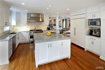 628 High Hampton Road Ladue, MO 63124 - Photo 12 of 27