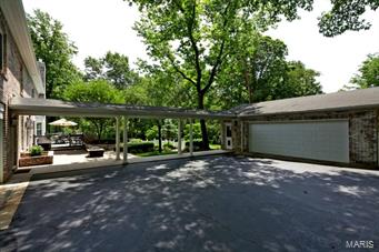 628 High Hampton Road Ladue, MO 63124 - Photo 26 of 27