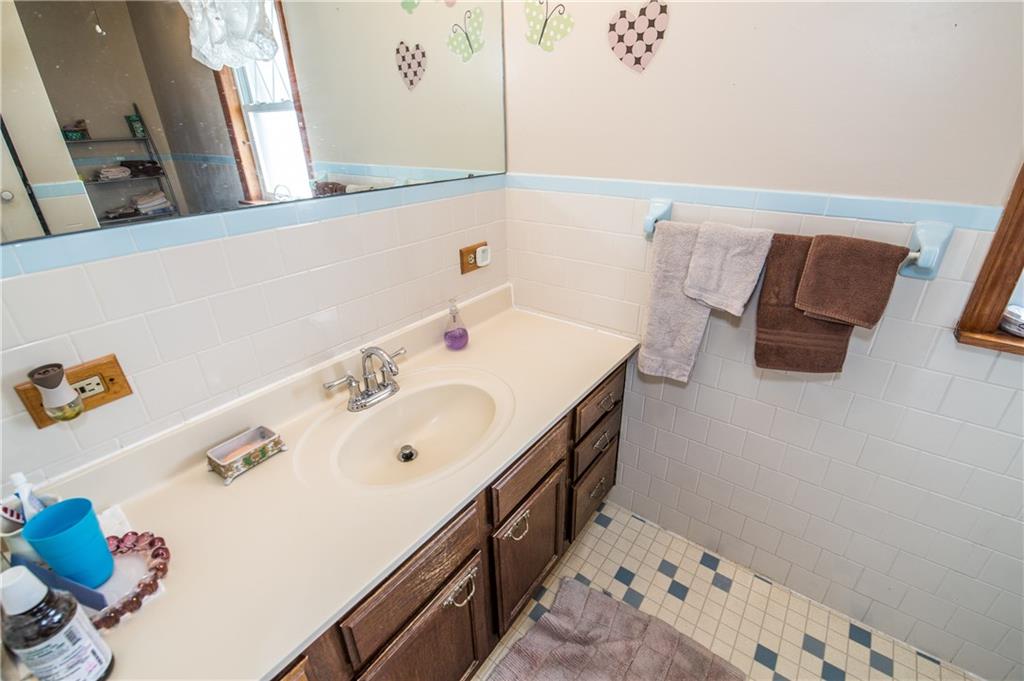 1196 Pine Hollow Road McKees Rocks, PA 15136 - Photo 22 of 25