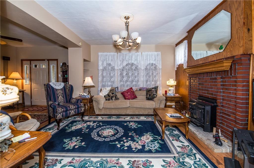 1196 Pine Hollow Road McKees Rocks, PA 15136 - Photo 7 of 25