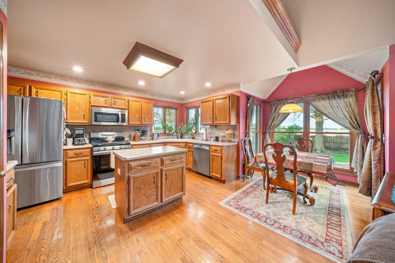 520 Rees Street Hinckley, IL 60520 - Photo 8 of 34 Gallery Image 8