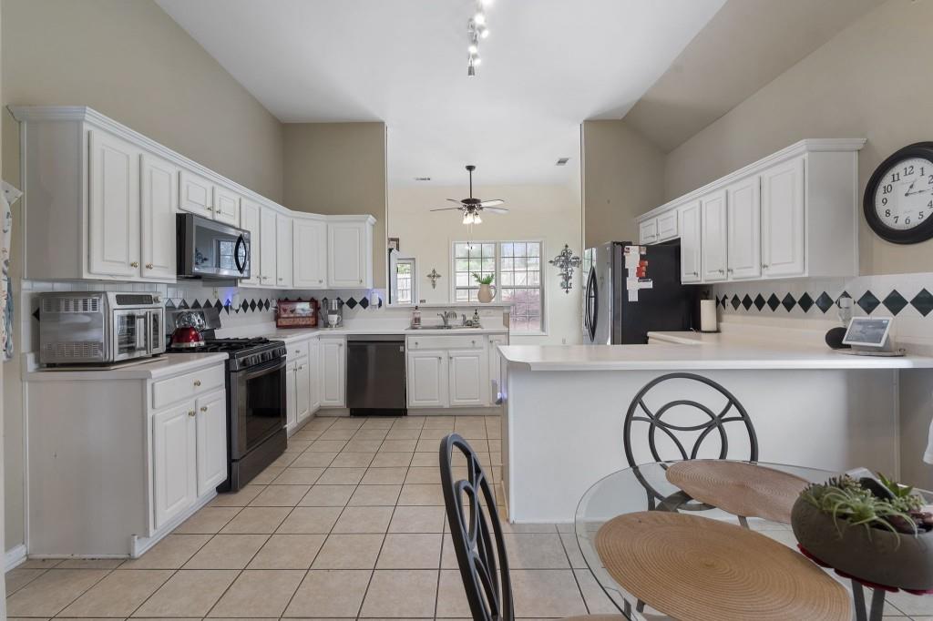 2730 Barimore Place Dacula, GA 30019 - Photo 10 of 25