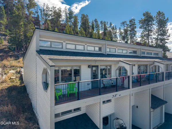 $695,000 | 560 Wapiti Lane, Unit A, Fraser, CO 80442