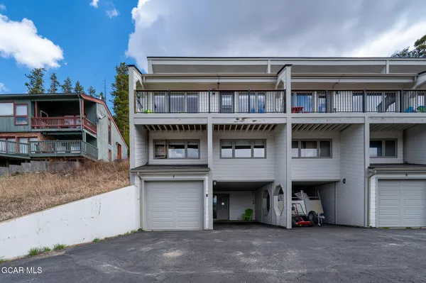 $695,000 | 560 Wapiti Lane, Unit A, Fraser, CO 80442