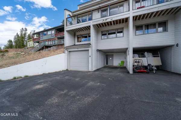 $695,000 | 560 Wapiti Lane, Unit A, Fraser, CO 80442