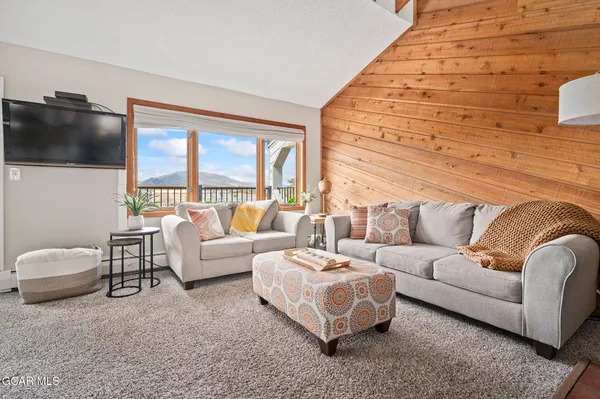 $695,000 | 560 Wapiti Lane, Unit A, Fraser, CO 80442